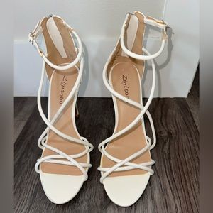 Zigi Soho White Strap Heels Size 9
